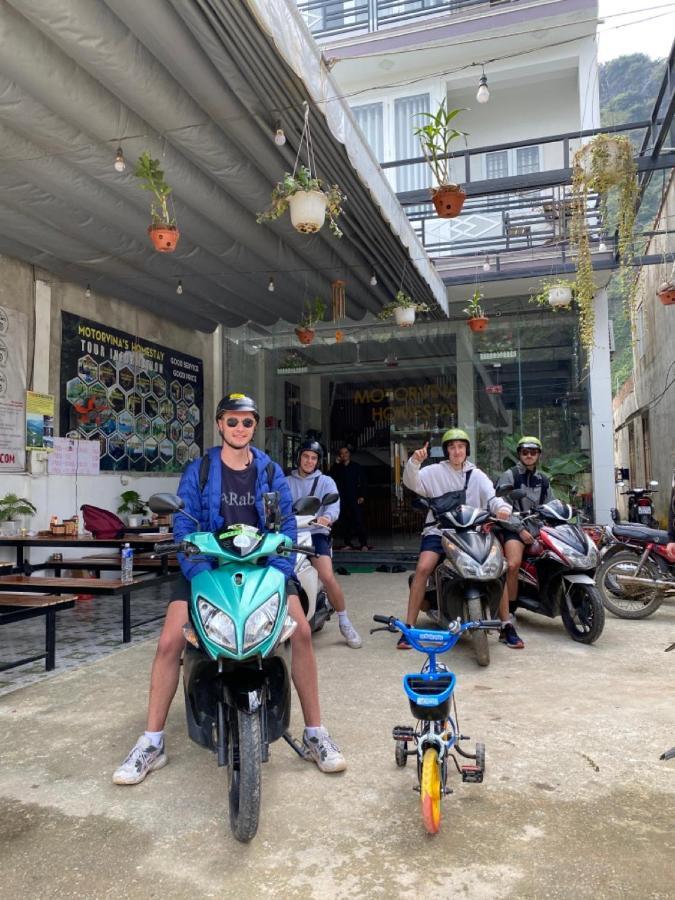 Motorvina'S Homestay フォンニャ エクステリア 写真
